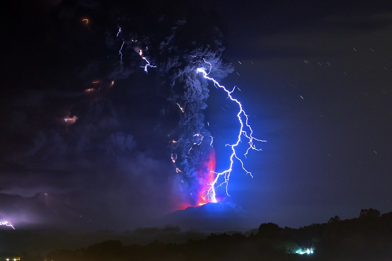 Chile Cảnh báo núi lửa Calbuco có thể tiếp tục hoạt động mạnh